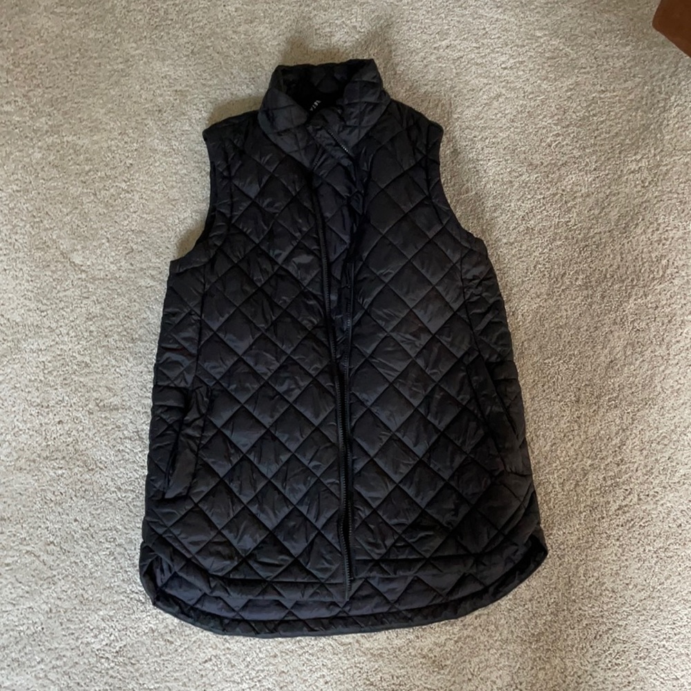 ATHLETA Whisper Featherless Vest